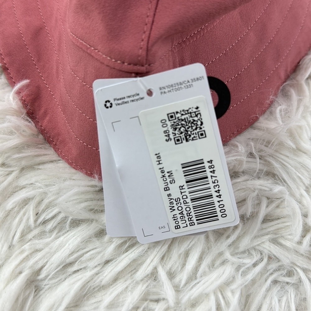 NWT Lululemon Both Ways Bucket Hat - Picture 3 of 4